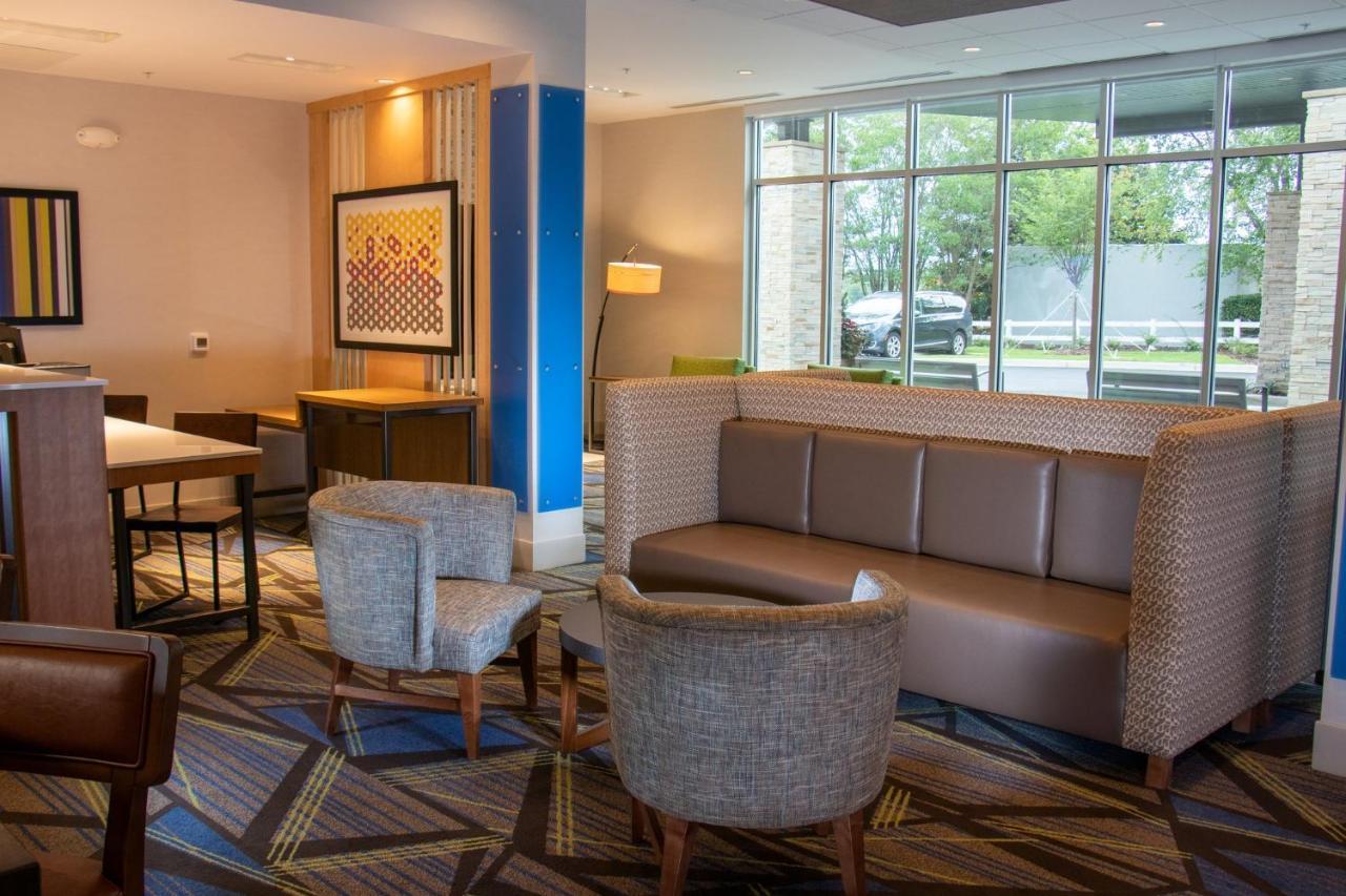 Holiday Inn Express & Suites Tuscaloosa East By Ihg Екстериор снимка