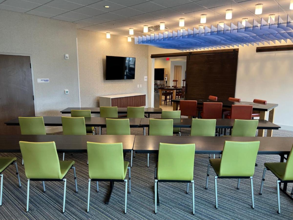 Holiday Inn Express & Suites Tuscaloosa East By Ihg Екстериор снимка