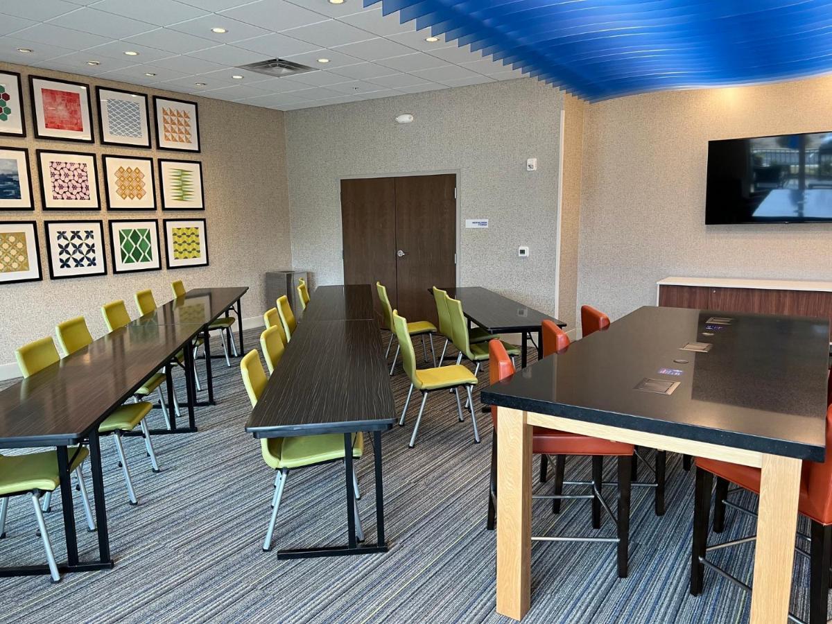 Holiday Inn Express & Suites Tuscaloosa East By Ihg Екстериор снимка